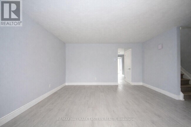 Photo - 24 A Springbrook Dr