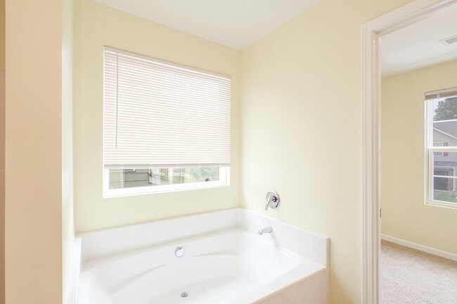 Photo - 1562 Onalee Dr