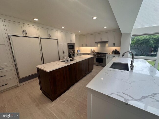 Photo - 6005 Neilwood Dr