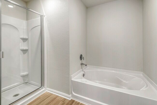 Photo - 6405 Winter Elm St
