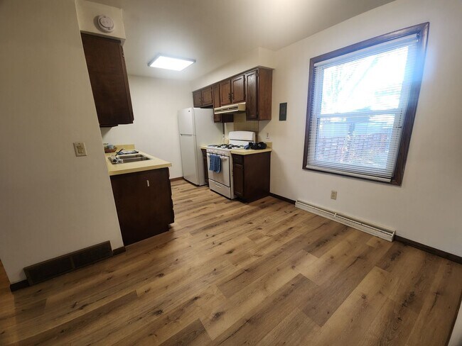 Photo - 706-708 N. Hawthorne Dr. Unidad 706 N. Hawthorne Dr.