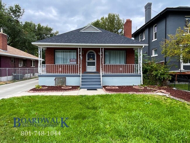 Building Photo - 1748 S Main St Unit 1