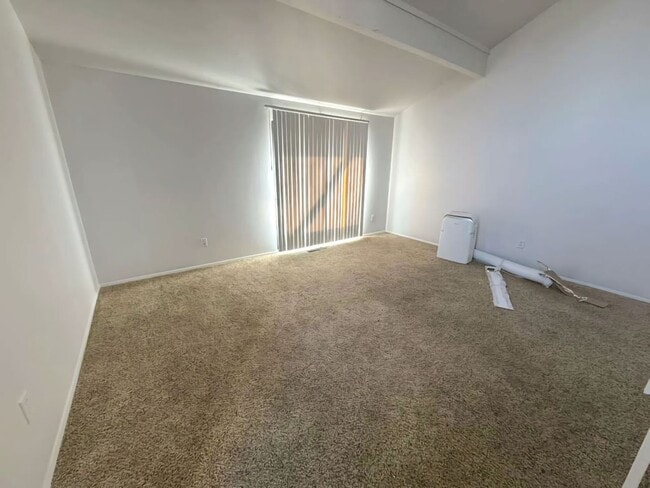 Photo - 3582 Pershall Rd