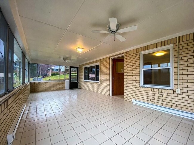 Photo - 151 Thorne Rd