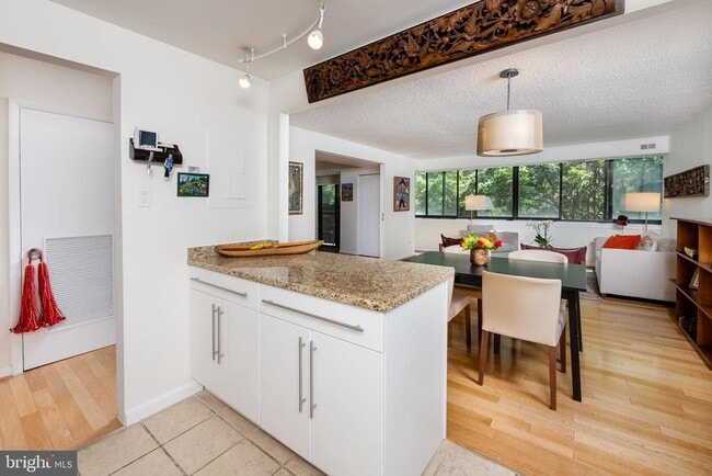 Photo - 1140 23rd St NW Unidad 205