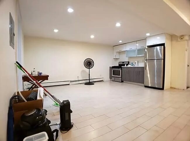 Photo - 98 Harman St Unit 1