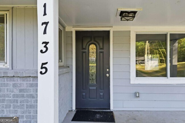Photo - 1735 Carter Cir