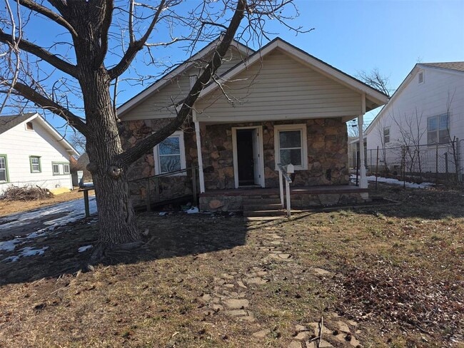 Building Photo - 1517 N Park Ave