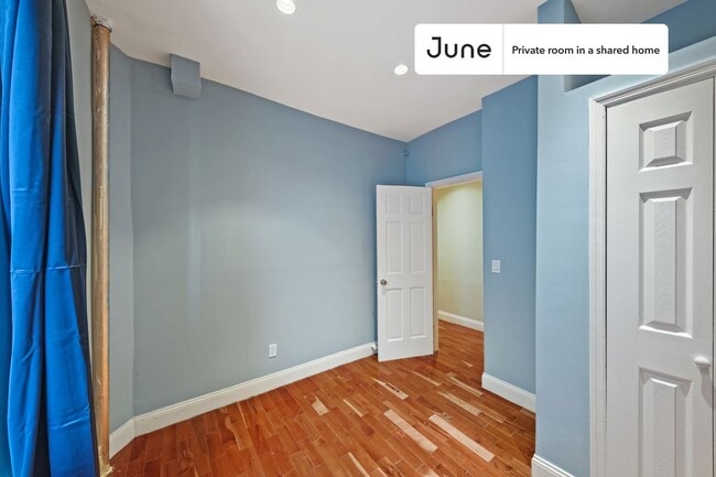 Photo - Room in Shared 3 bed/1 bath home Unit A