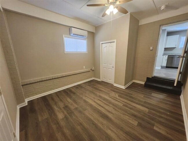 Photo - 3415 Hyland Dr