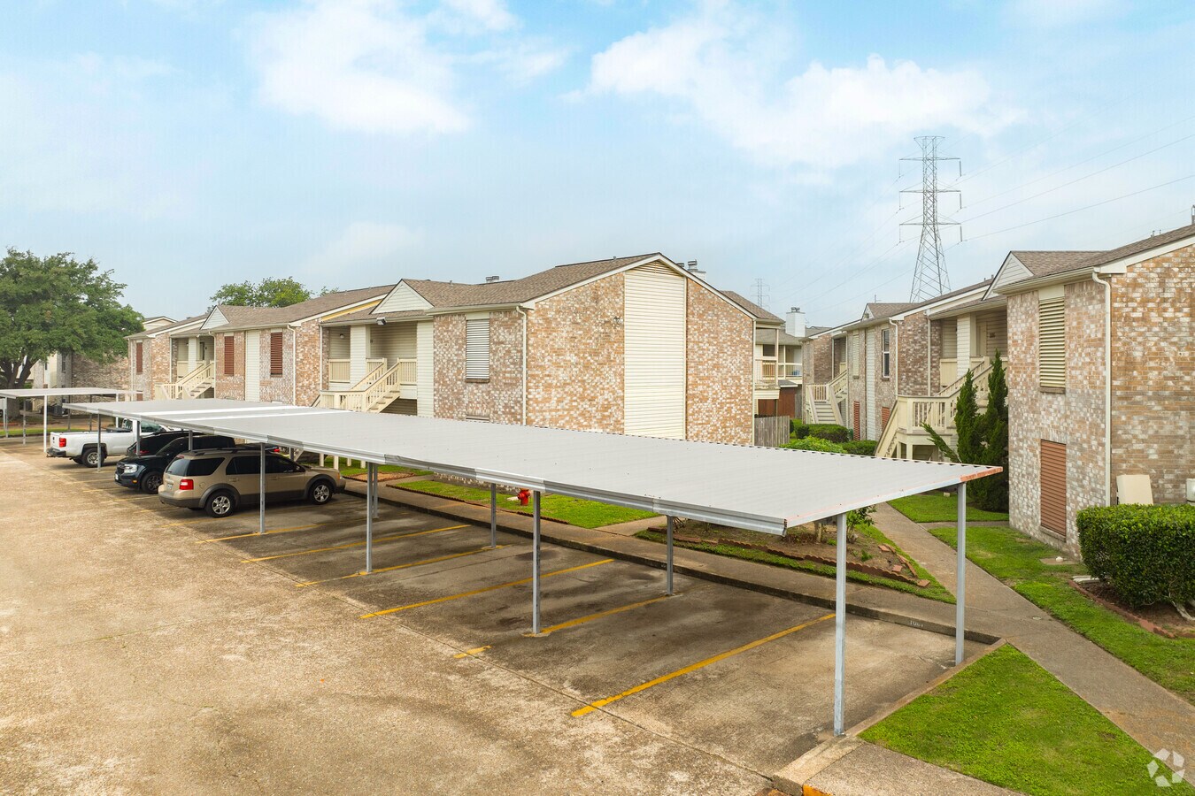 Photo - Gatsby Condominiums