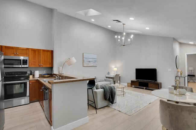 Photo - 1251 Periwinkle Pl