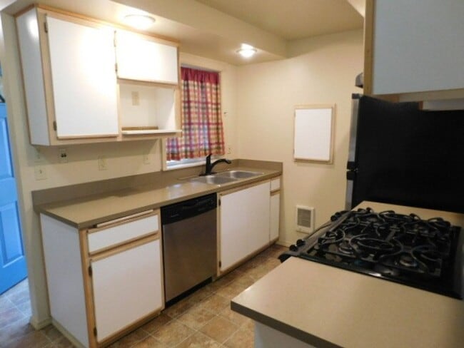 Photo - 2Bd/1.5Ba Two Story Condo - Available to View!