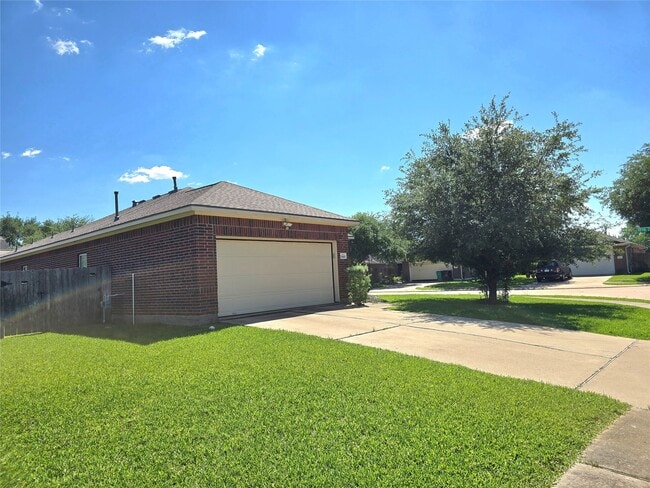 Photo - 19435 Mystic Cypress Dr
