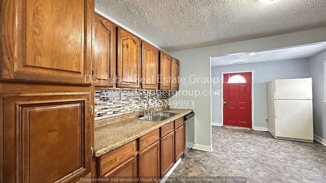 Photo - 2711 Dunlap St