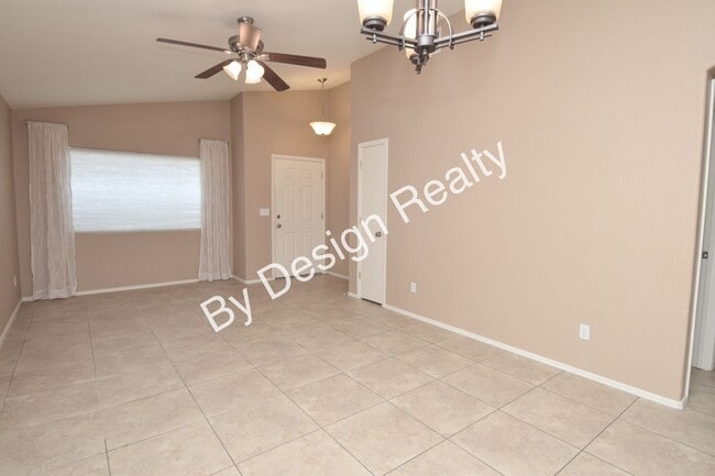 Photo - Corner Lot 3 Bed 2 Bath Home Near El Conquistador Golf