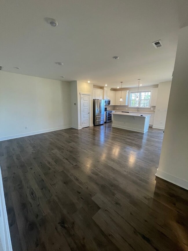 Photo - Charming 4 Bedroom Home Located In Cary