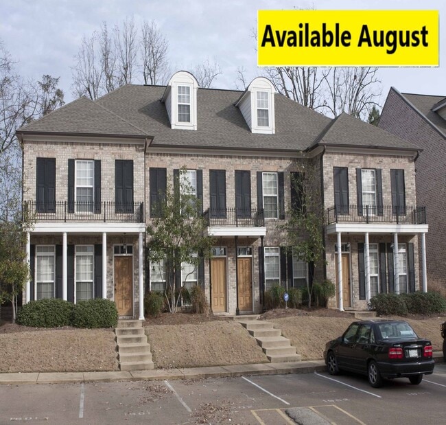 Building Photo - Esplanade Ridge