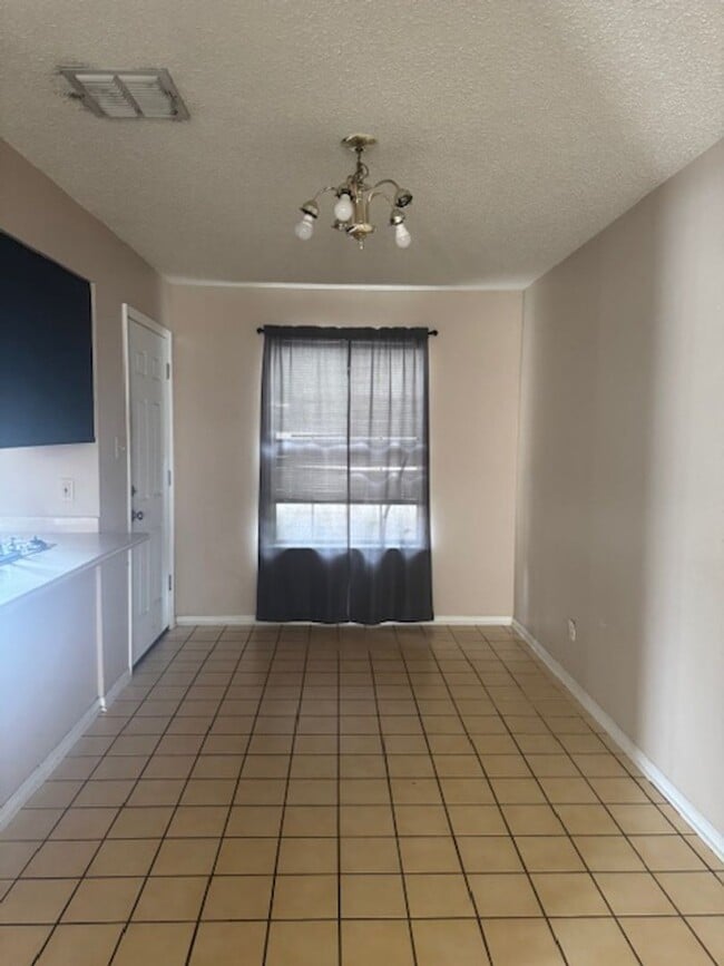 Photo - 4108 Bill Owens Pkwy Unit a