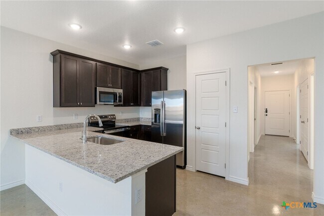 Photo - 9202 Prickly Ash A