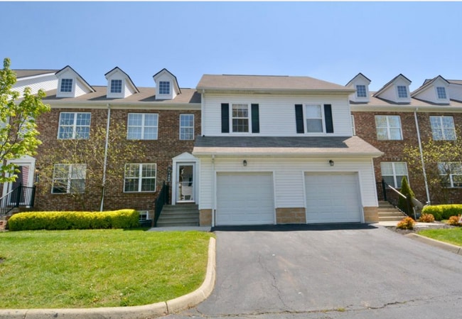 Building Photo - 7408 Cayman Ln