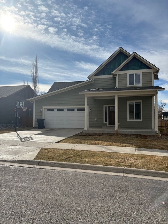 Building Photo - Spacious 4BR in Meadow Creek – Fenced Yard, Bonus Room, Near Trails - Southside of Bozeman!