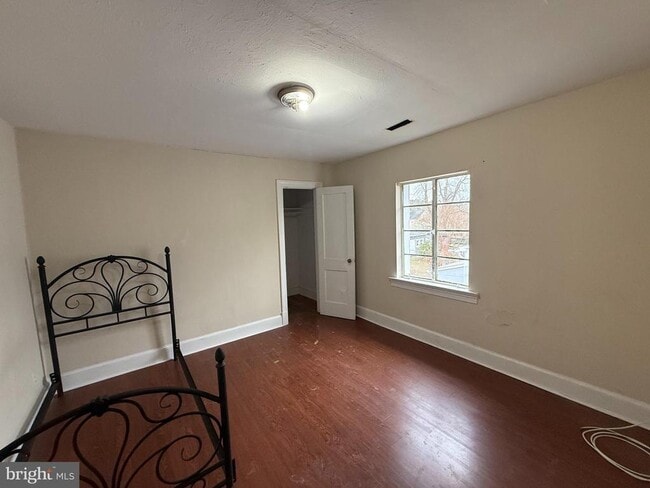 Photo - 606 Stuart St Unit 2