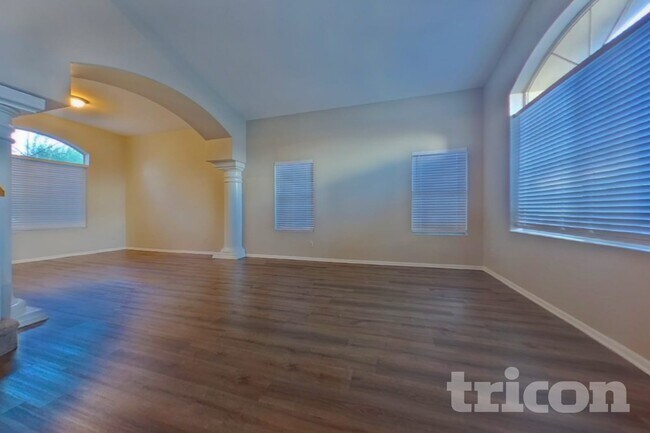 Photo - 11619 W Cyprus Dr