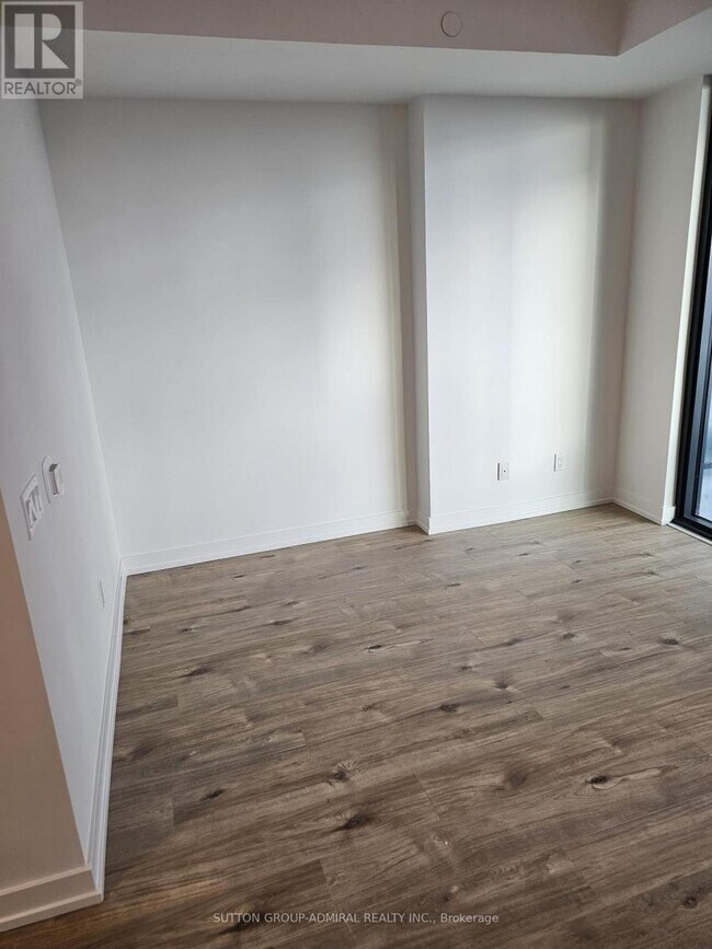 Photo - 35 Parliament St Unit 2003