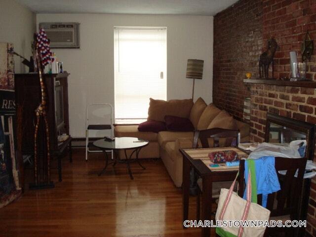 Photo - 267 Main St Unidad 3A