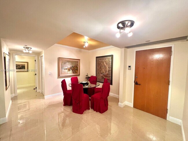 Photo - 20191 E Country Club Dr Unit 2004