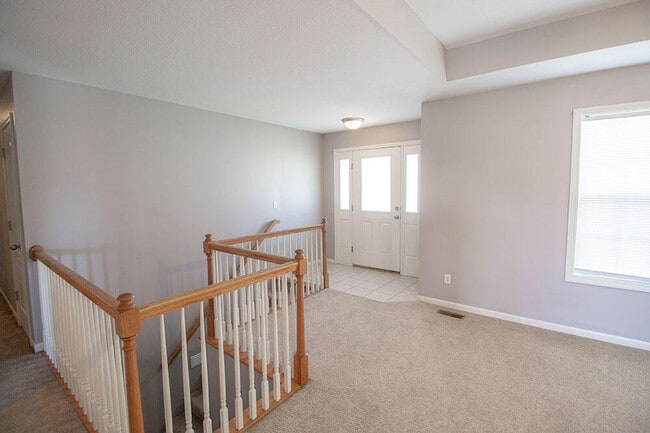 Photo - 208 Jackal Dr