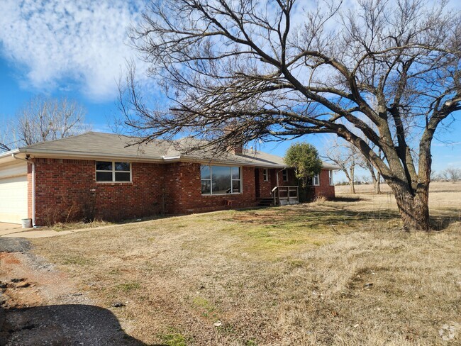 Building Photo - 8951 NW 206th St Rental