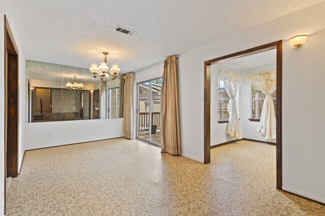 Photo - 13750 Cedar Hill Rd