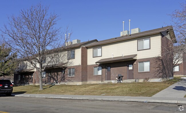 Photo - Maple Village Apartments