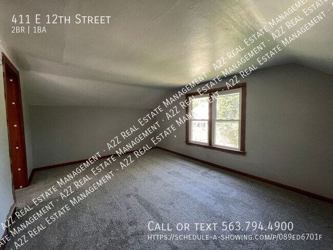 Photo - 411 E 12th St