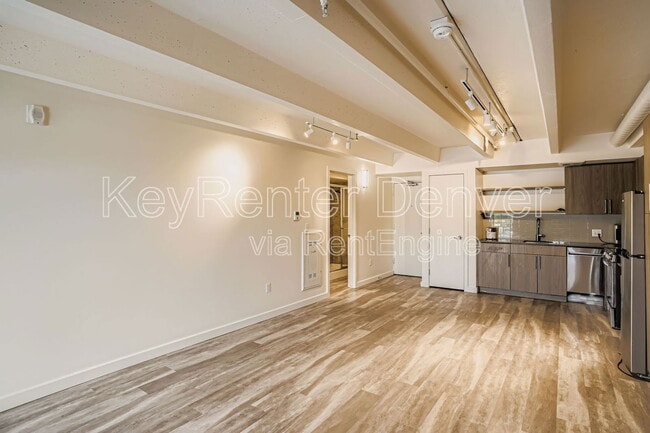 Photo - 1495 N Vrain St Unidad 210