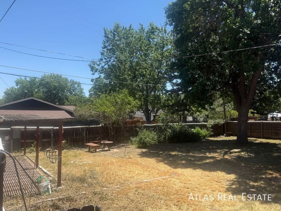 Photo - 2110 Vance St