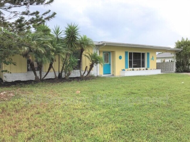 Photo - 2379 Conway Blvd