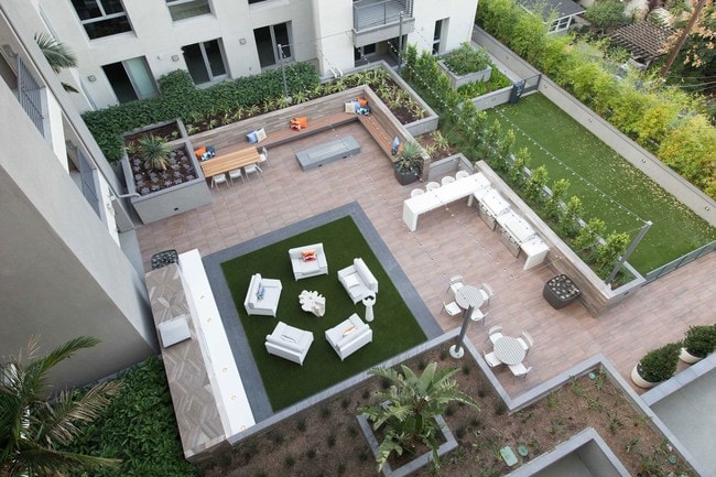 Photo - The Highland