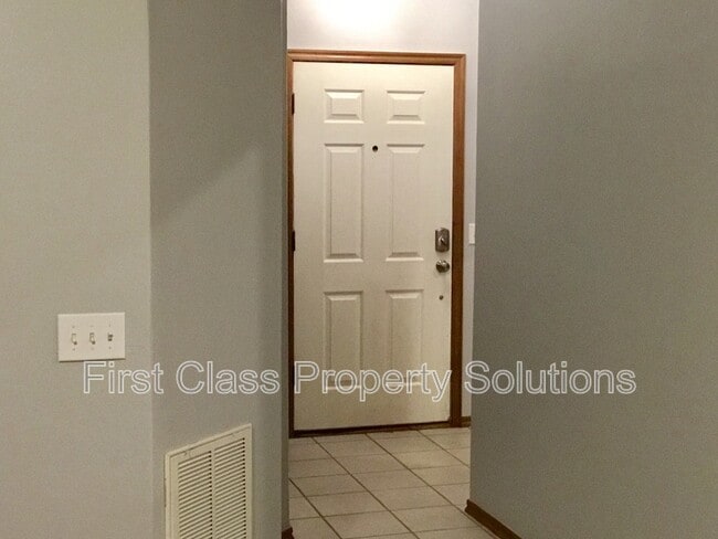 Photo - 12306 SW 13th St