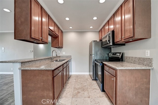 Building Photo - 21981 Rimhurst Dr Unit 154 Rental