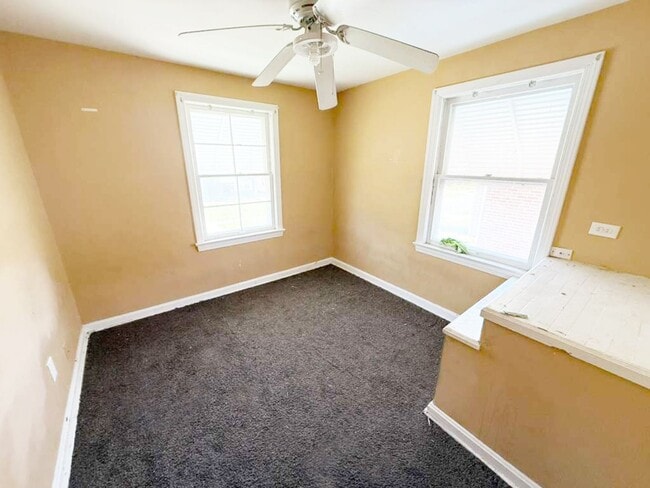 Photo - 3 BED 1 BATH SINGLE FAMILY HOME
