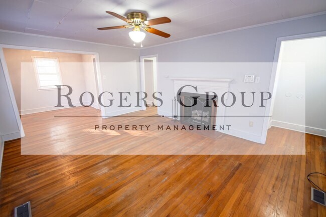 Photo - 1211 Parham St