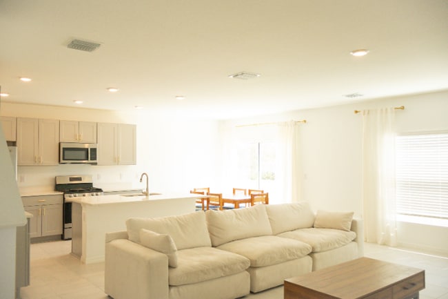 Photo - 6305 Milestone Lp