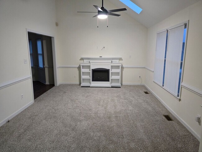 Photo - 7406 Pineleaf Dr