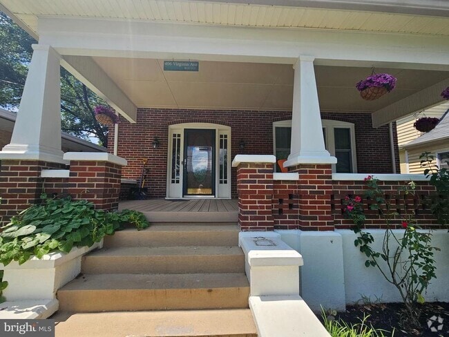 Building Photo - 406 Virginia Ave Rental