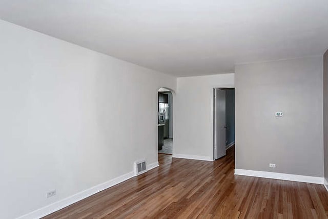 Photo - 2140 Dobson St