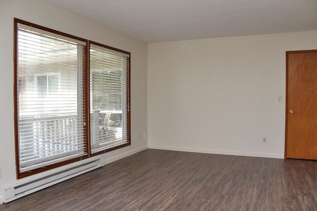 Photo - 2002-2012 NE 22nd Ave Unit 2004