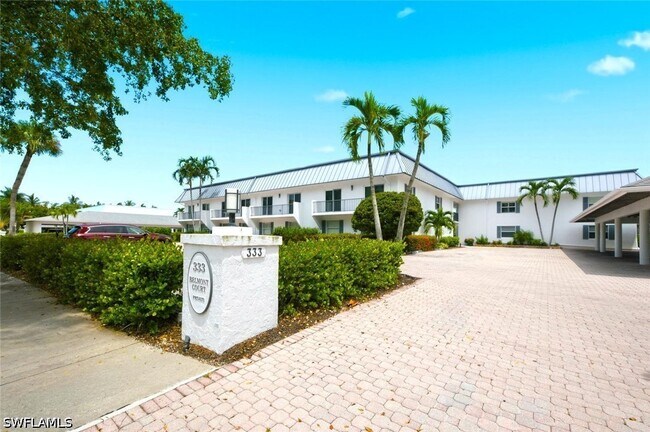 Photo - 333 Harbour Dr Unit 209